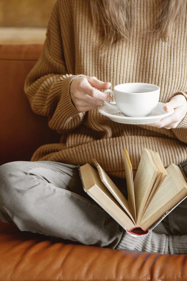 Styled Stock Society Book Lover 16